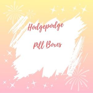 CLOSET DIVIDER Hodgepodge Pill Boxes
